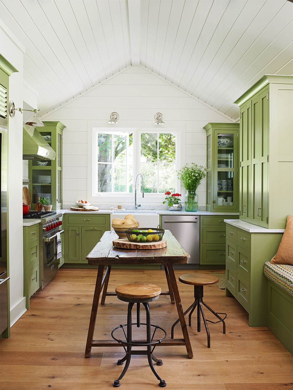 Cozy Country Kitchen Color Schemes