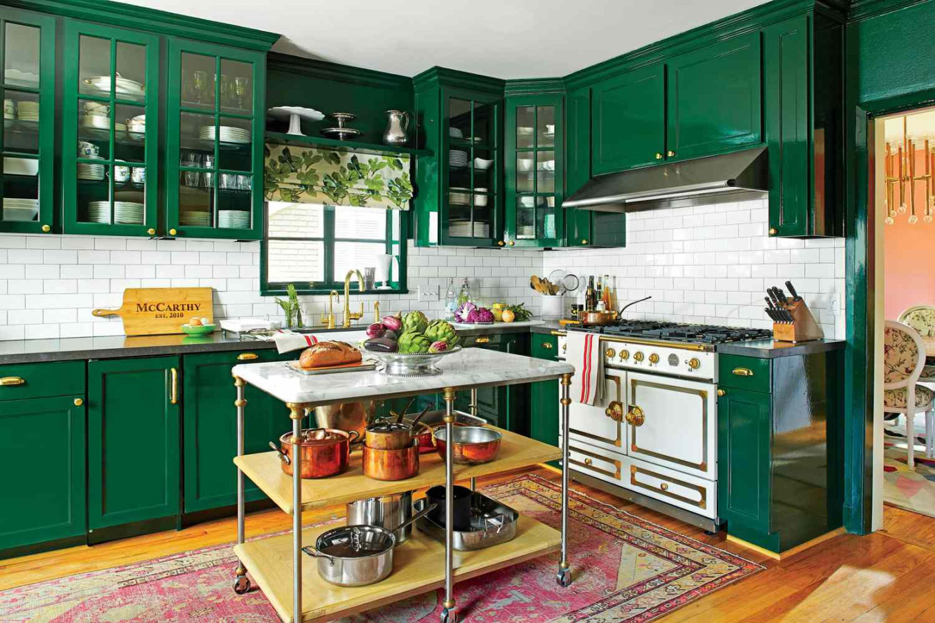 Hot Trends For Kitchen Cabinets